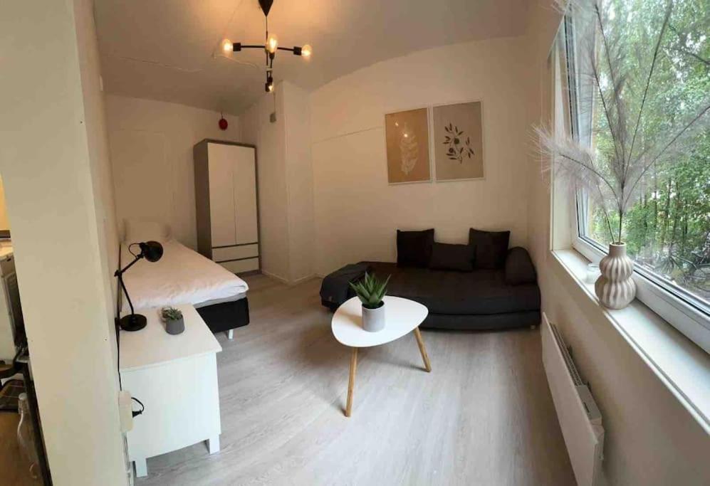 Sentral Leilighet I Gamle Oslo Apartment Bagian luar foto
