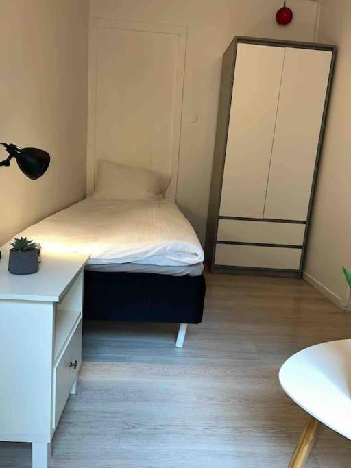 Sentral Leilighet I Gamle Oslo Apartment Bagian luar foto